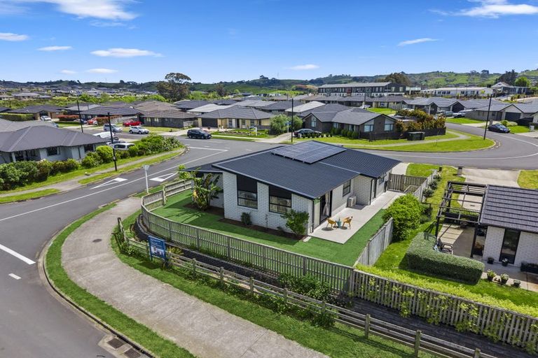 Photo of property in 16 Mclean Street, Pokeno, 2402