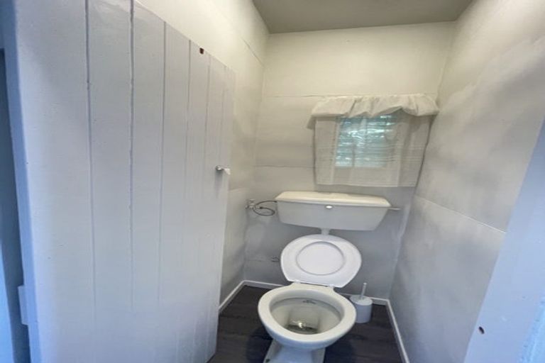 Photo of property in 51a Brockworth Place, Riccarton, Christchurch, 8011