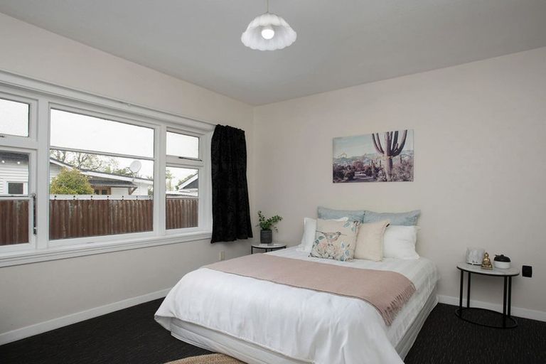 Photo of property in 63 Northcote Road, Northcote, Christchurch, 8052