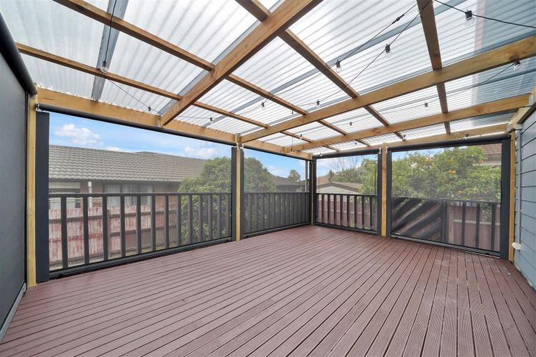 Photo of property in 2/24 Norrie Smith Avenue, Flat Bush, Auckland, 2023