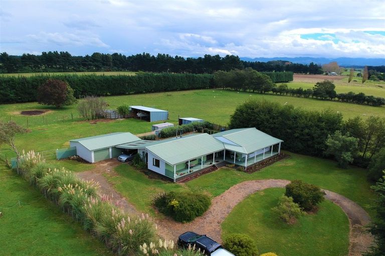 Photo of property in 7 Sydney Street, Takapau, 4203