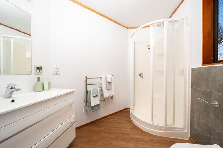 Photo of property in 11 Duval Grove, Tawa, Wellington, 5028