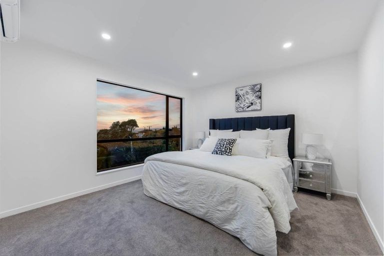 Photo of property in 37b Hastings Road, Mairangi Bay, Auckland, 0630