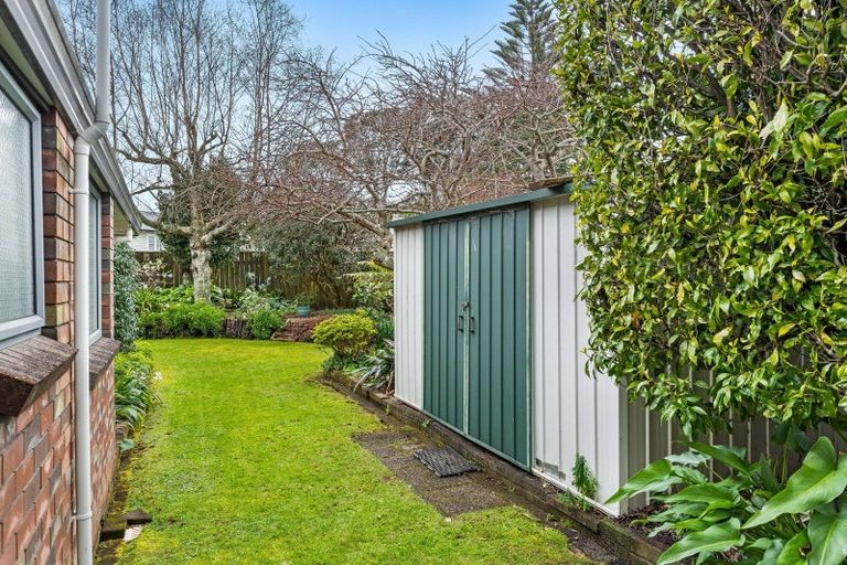 Photo of property in 35 Manu Crescent, Upper Vogeltown, New Plymouth, 4310