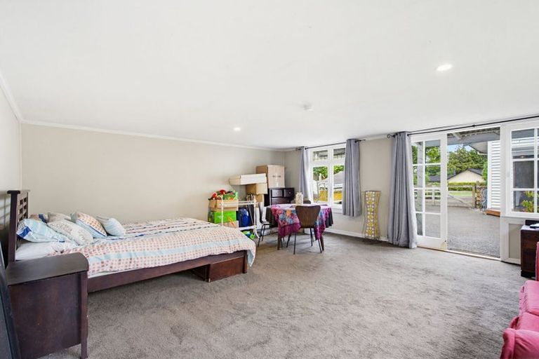 Photo of property in 6 Hull Road, Waiuku, 2123