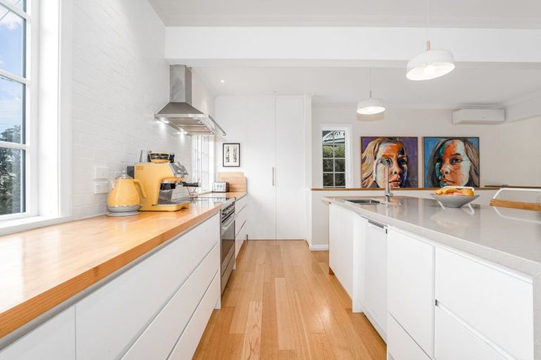 Photo of property in 32 Mccoll Street, Vogeltown, Wellington, 6021