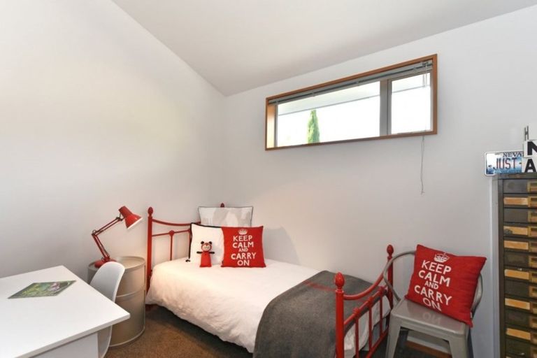 Photo of property in 5 Roseneath Place, Cashmere, Christchurch, 8022