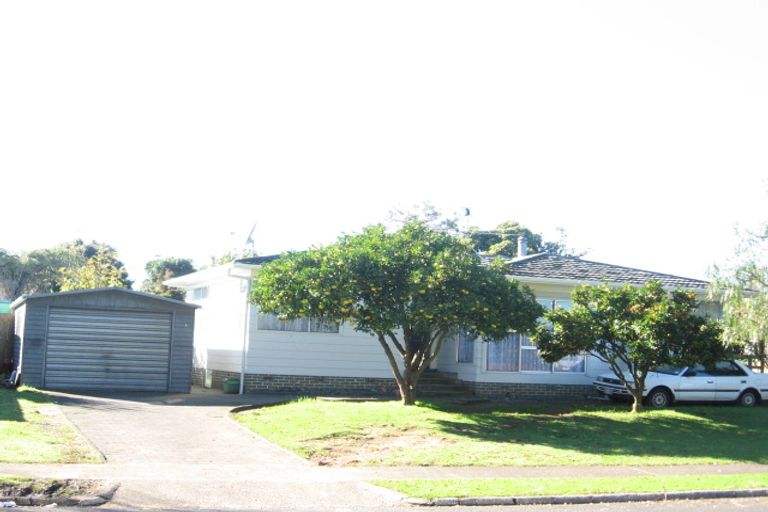 Photo of property in 33 Bedlington Avenue, Manurewa, Auckland, 2102