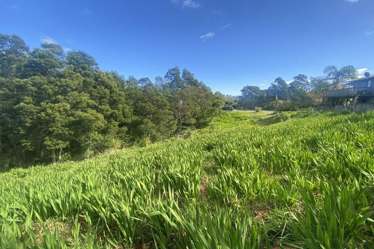 Photo of property in 18 Paradise Road, Coopers Beach, 0420