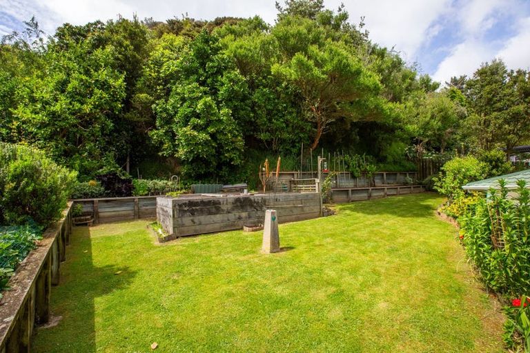 Photo of property in 109 Eskdale Road, Papakowhai, Porirua, 5024