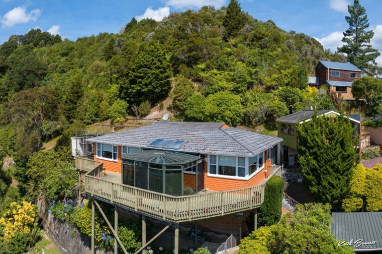 Photo of property in 27 Plateau Road, Te Marua, Upper Hutt, 5018