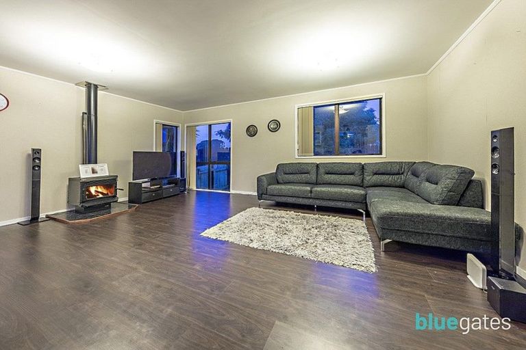 Photo of property in 4a Palmers Road, Clendon Park, Auckland, 2103