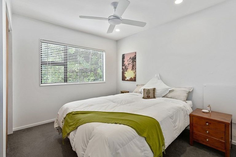 Photo of property in 10 Kimberley Way, Khandallah, Wellington, 6035