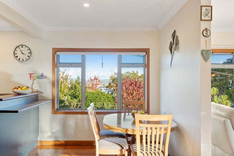 Photo of property in 15 Punga Grove Avenue, Riverside, Whangarei, 0112