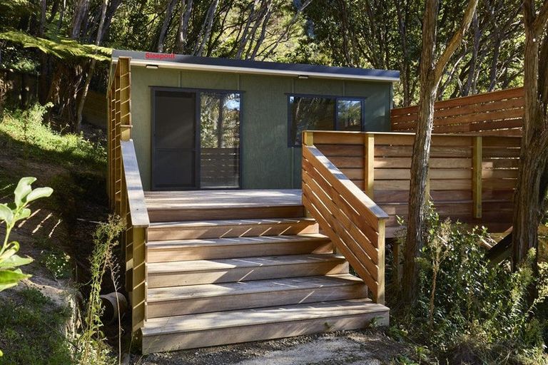 Photo of property in 16 Hakahaka Road, Port Underwood, Picton, 7281