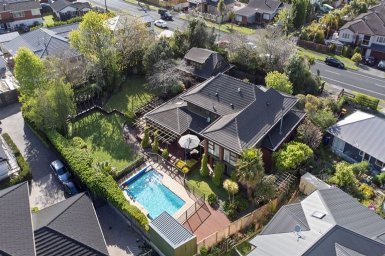 Photo of property in 184 Hill Road, Manurewa, Auckland, 2105