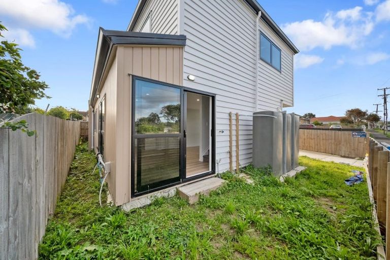 Photo of property in 25a Crawford Avenue, Mangere Bridge, Auckland, 2022