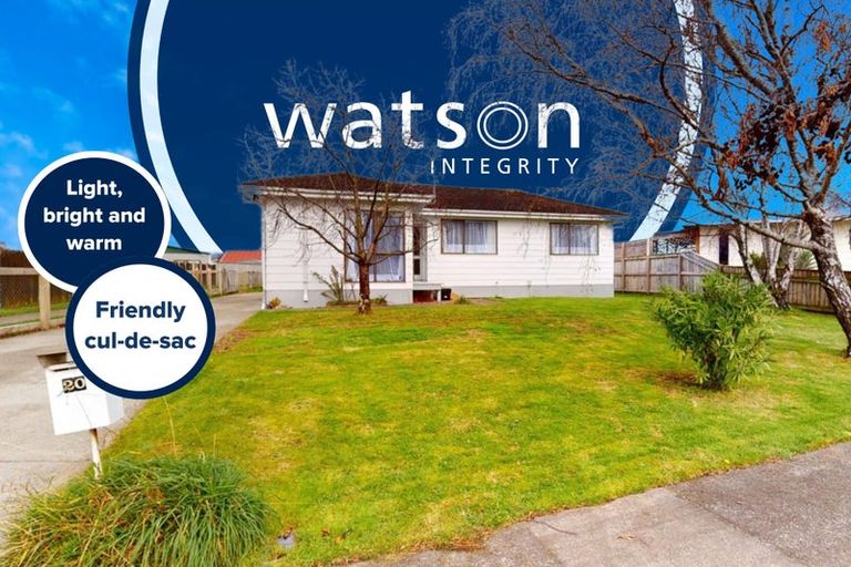 Photo of property in 20 Cumberland Place, Kelvin Grove, Palmerston North, 4414