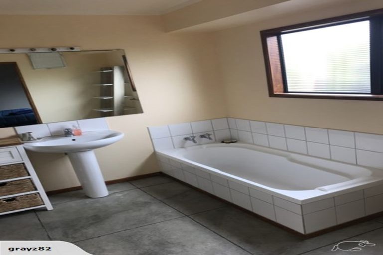 Photo of property in 40 Harbour Road, Ohope, 3121