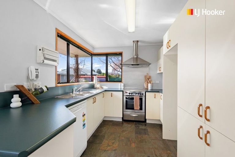 Photo of property in 14 Silverstream Drive, Mosgiel, 9024