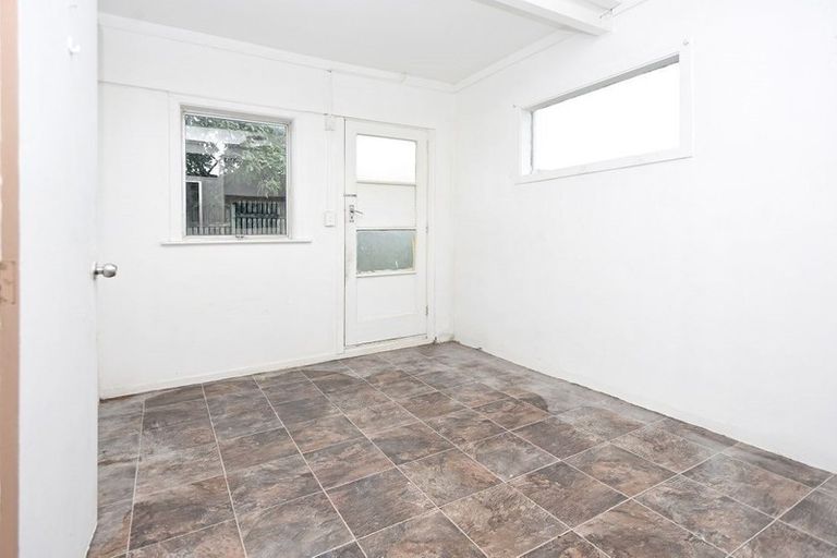 Photo of property in 20 Cape Road, Mangere, Auckland, 2022