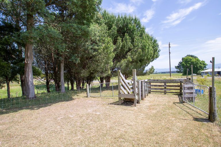 Photo of property in 3 Brooklands Road, Atawhai, Nelson, 7010