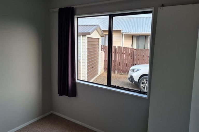 Photo of property in 26 Pukeko Street, Paraparaumu, 5032