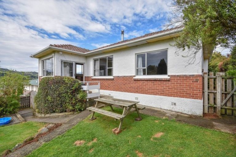 Photo of property in 9 Shulma Street, Abbotsford, Dunedin, 9018