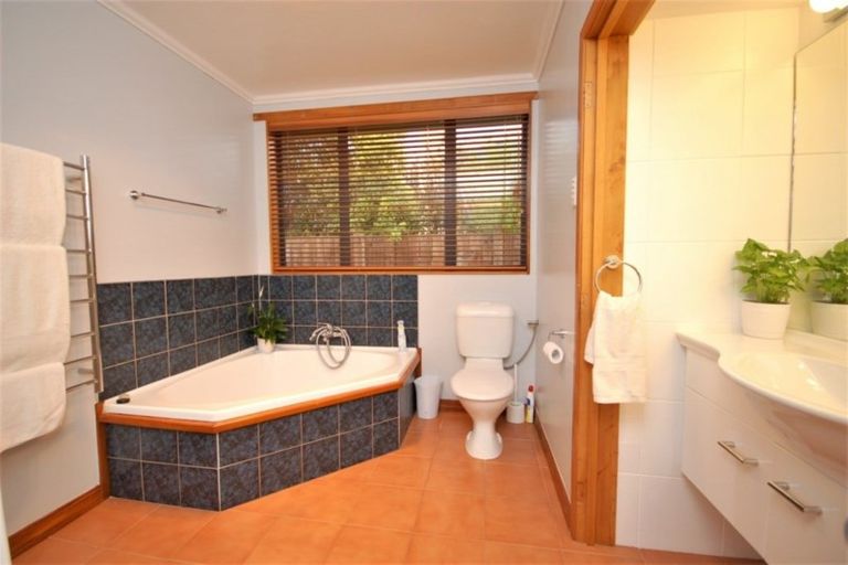 Photo of property in 2/18 Puriri Street, Hilltop, Taupo, 3330