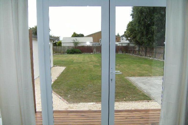 Photo of property in 138 Vagues Road, Northcote, Christchurch, 8052