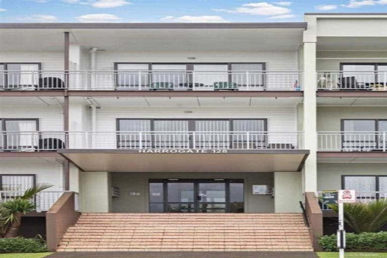 Photo of property in 20/128 Stancombe Road, Flat Bush, Auckland, 2016