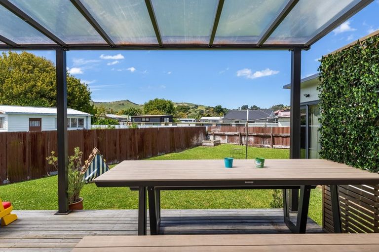 Photo of property in 1 Tui Street, Outer Kaiti, Gisborne, 4010