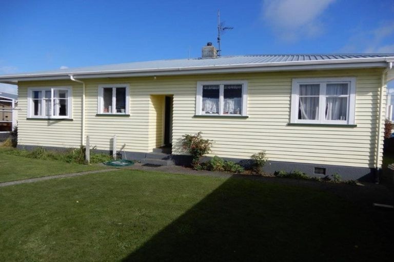 Photo of property in 78 Waihi Road, Hawera, 4610