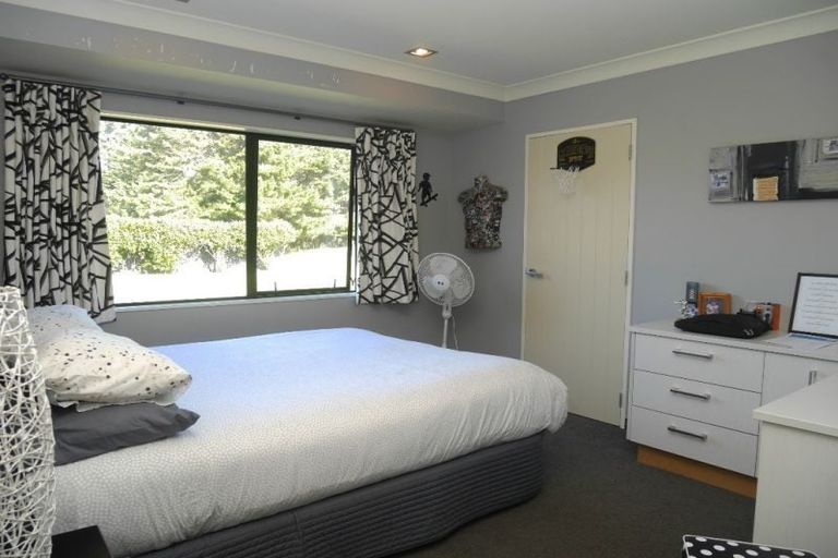 Photo of property in 40 Otaihanga Road, Otaihanga, Paraparaumu, 5036
