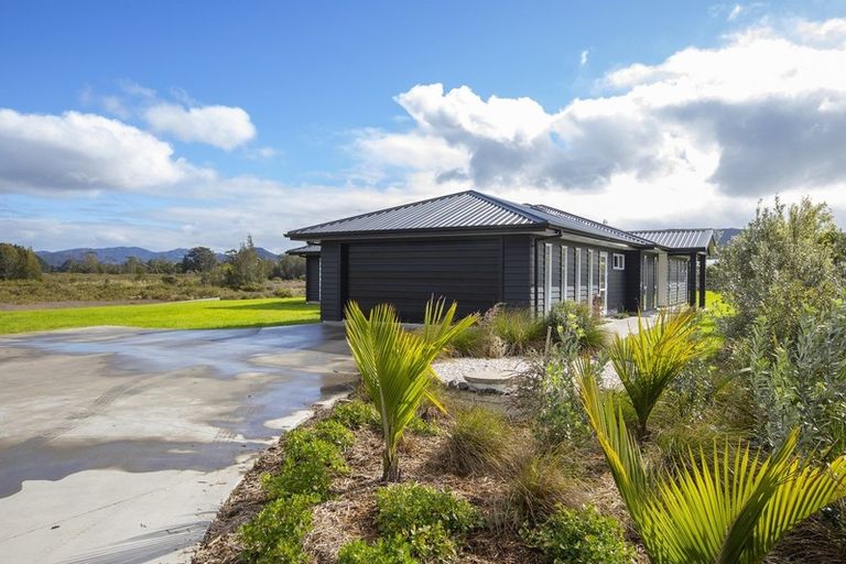 Photo of property in 68d Jack Boyd Drive, Mangawhai Heads, Mangawhai, 0573