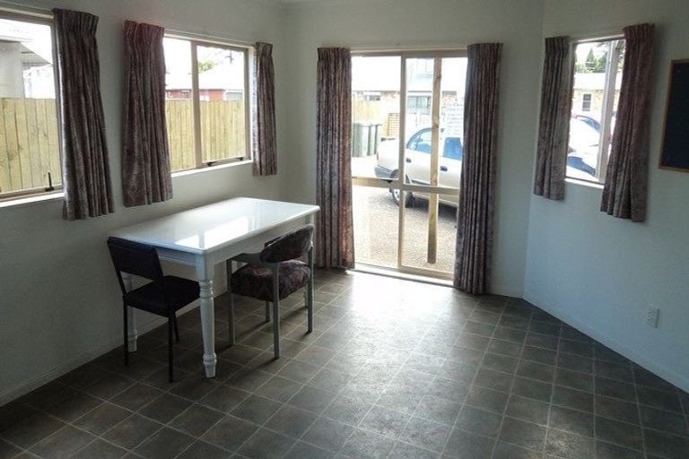 Photo of property in 12/5 Inverness Avenue, Hamilton East, Hamilton, 3216