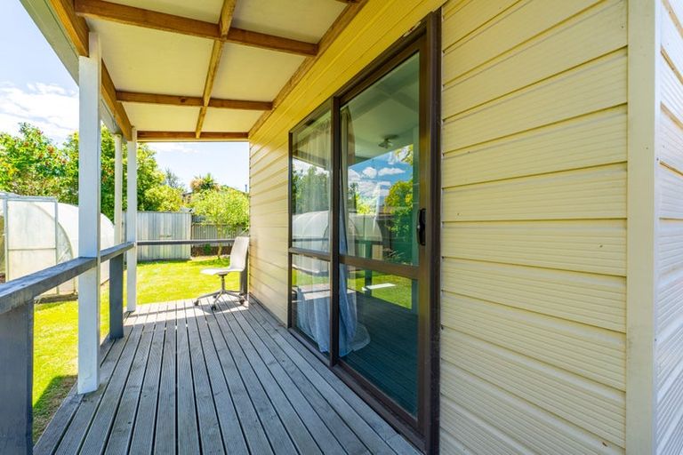 Photo of property in 12 Churchill Place, Waimate, 7924