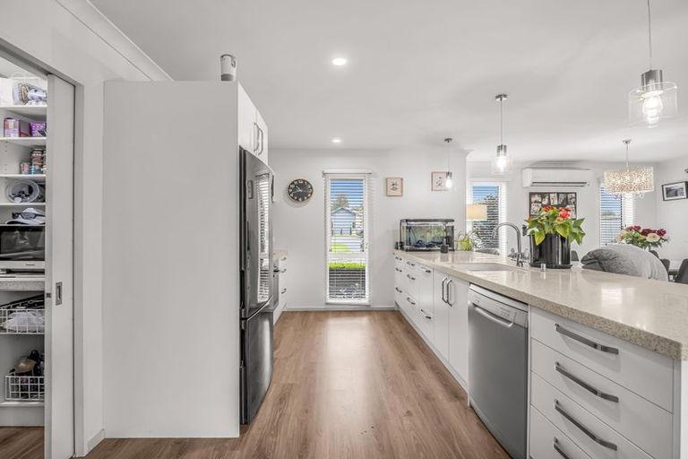 Photo of property in 6 Ormandy Court, Amberley, 7410