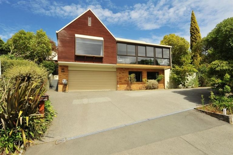 Photo of property in 10 Indira Lane, Cashmere, Christchurch, 8022