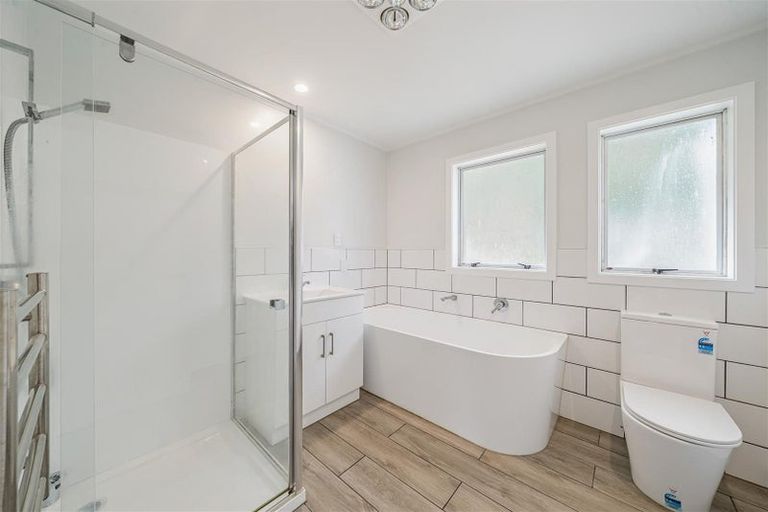 Photo of property in 107 South Karori Road, Karori, Wellington, 6012