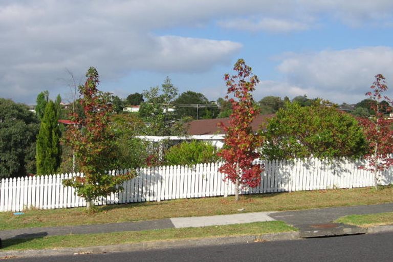 Photo of property in 95 Stapleford Crescent, Browns Bay, Auckland, 0630
