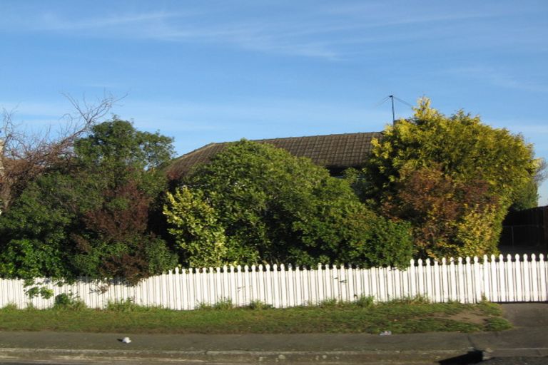 Photo of property in 75 Bower Avenue, New Brighton, Christchurch, 8083