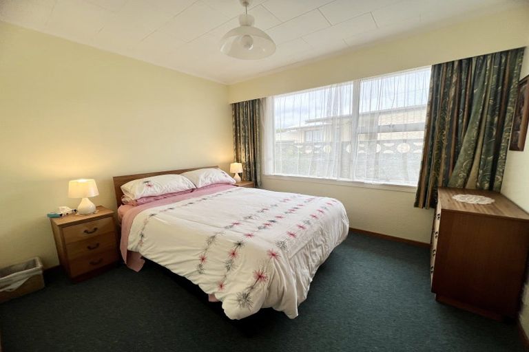 Photo of property in 57 Mcquarrie Street, Kingswell, Invercargill, 9812