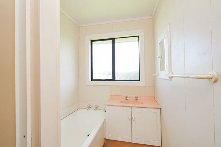 Photo of property in 6 Braemar Street, Kew, Invercargill, 9812