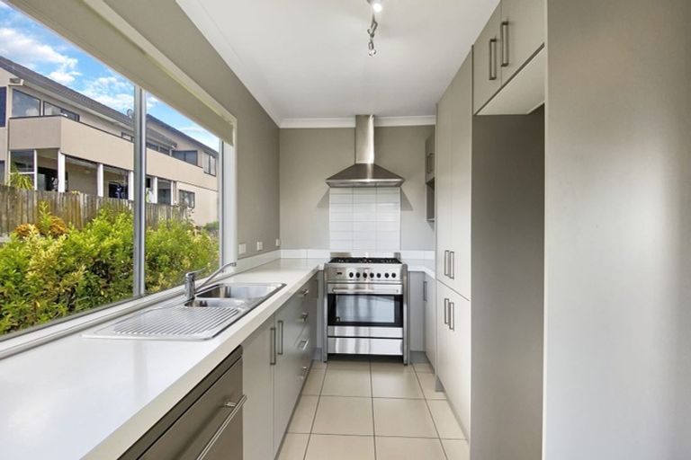 Photo of property in 211 Royal Road, Massey, Auckland, 0614