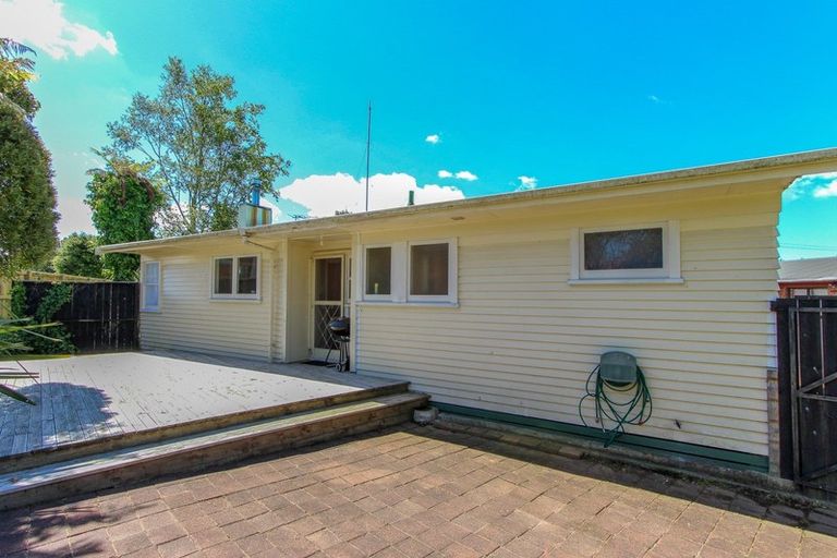 Photo of property in 14 Totaravale Street, Pukehangi, Rotorua, 3015