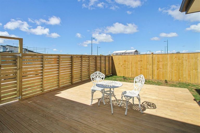 Photo of property in 3 Kaitiaki Drive, Clarks Beach, 2122