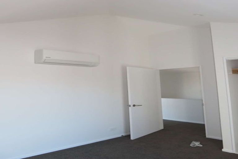 Photo of property in 6/246 Marine Parade, New Brighton, Christchurch, 8061