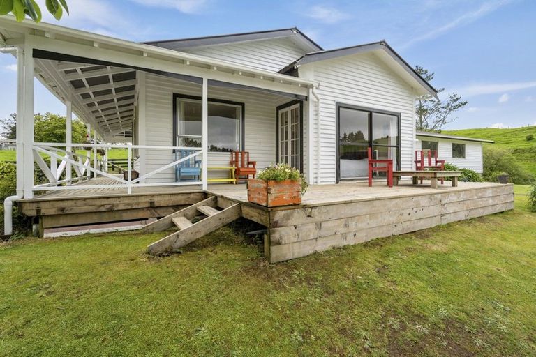 Photo of property in 347 Standish Road, Toko, Stratford, 4394