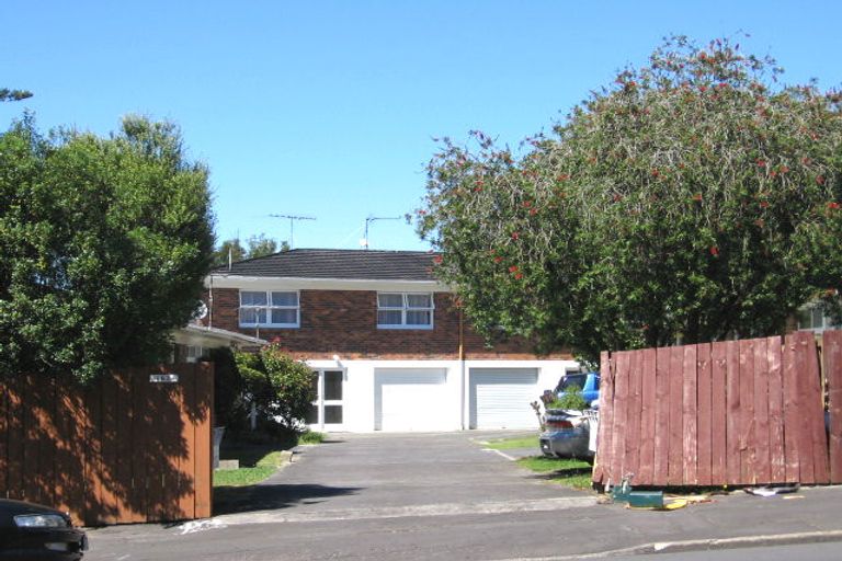 Photo of property in 7/162 Onewa Road, Northcote, Auckland, 0627